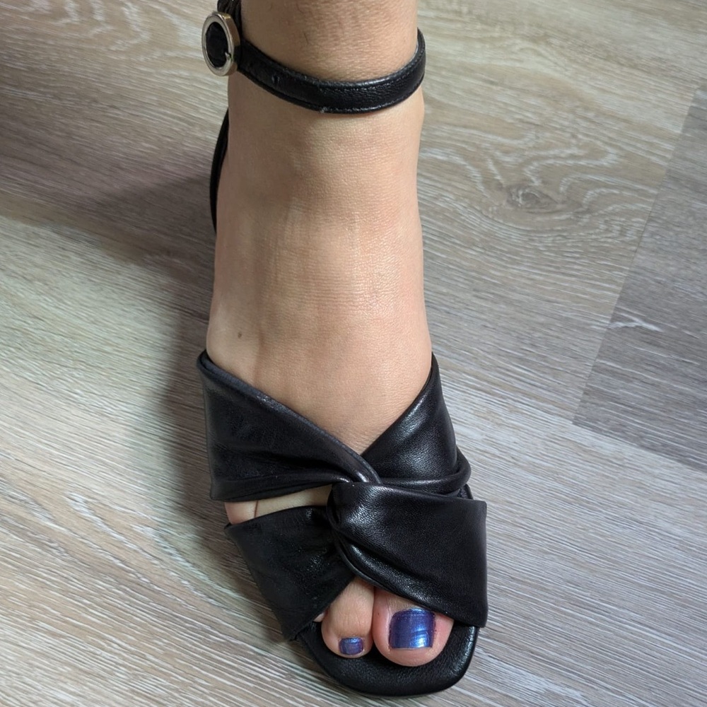 Mataro Black Sandals - Picture 6 of 6